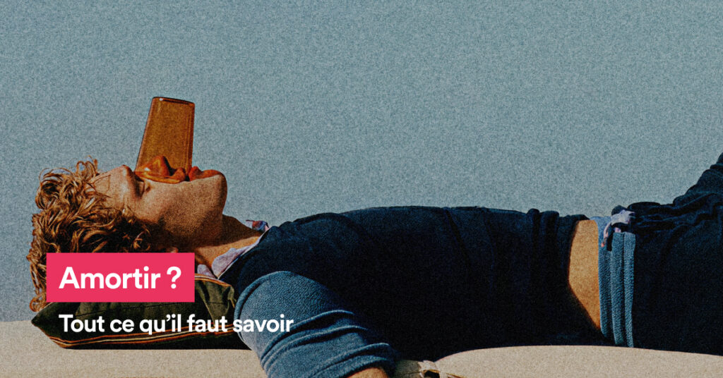 Homme allongé au soleil et le texte Amortir ?